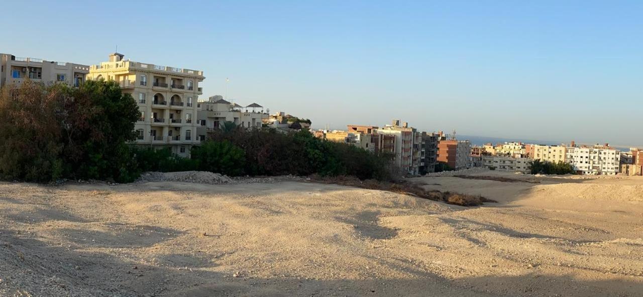 Bahga Palace 5 Residential Apartment *